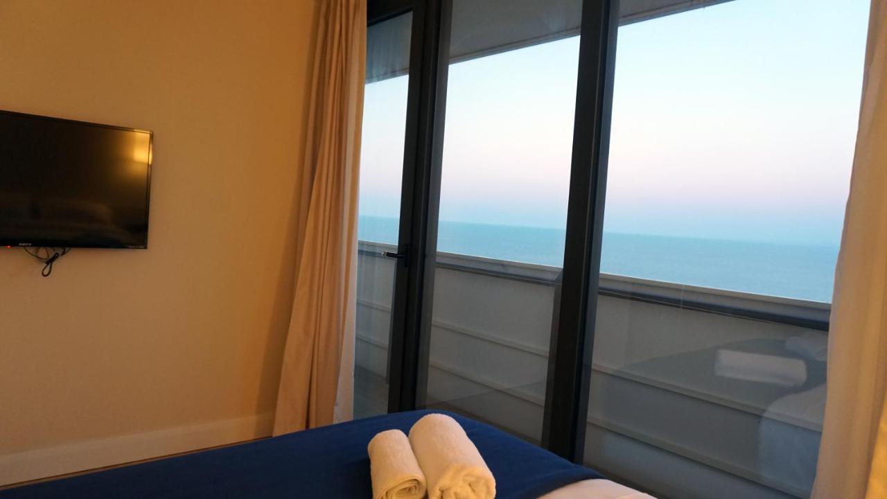 Trip Batumi公寓式酒店 外观 照片